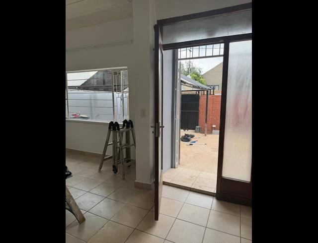 3 BEDROOM PROPERTY TO RENT IN KENSINGTON